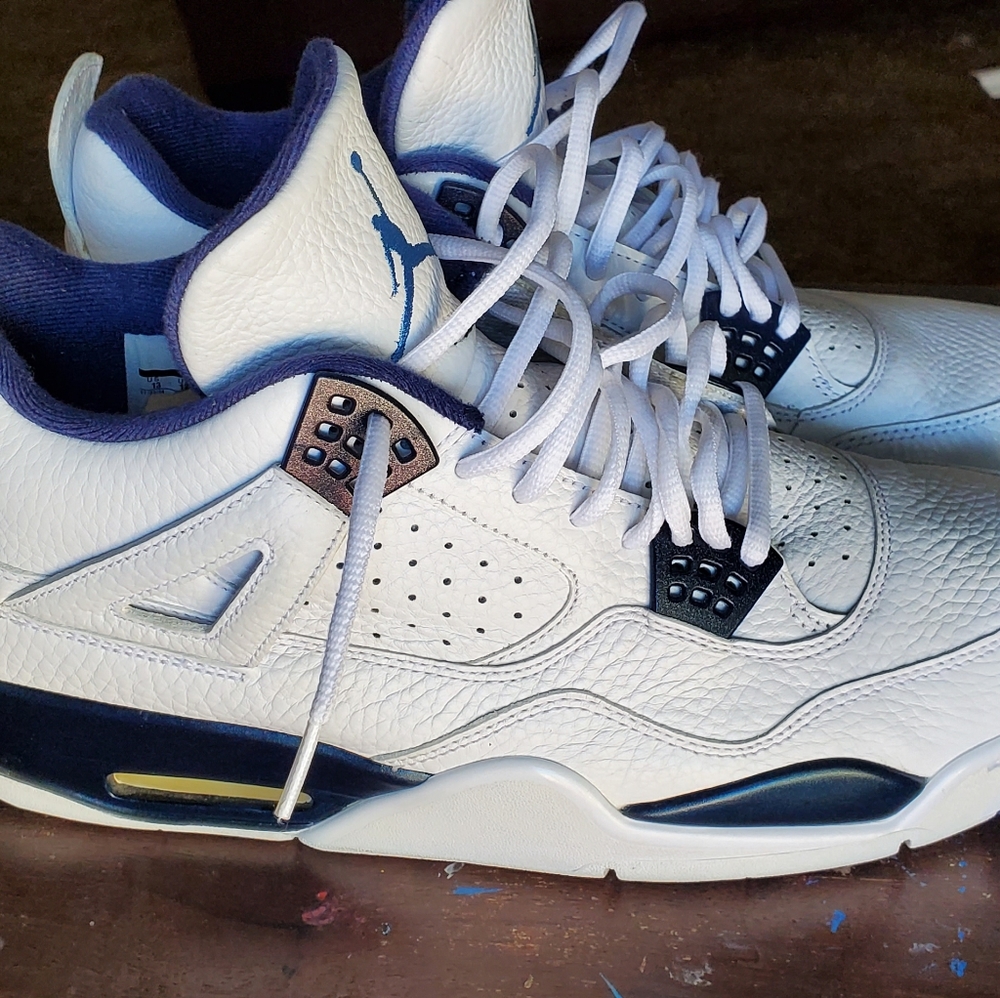 Jordan 4s🚨🚨🚨🚨SOLD 🚨🚨🚨🚨